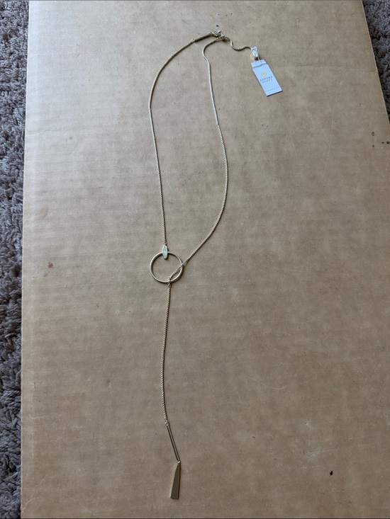 Kendra Scott Jewelry - Kendra Scott Gold Y-Necklace with Ring and Bar Drops